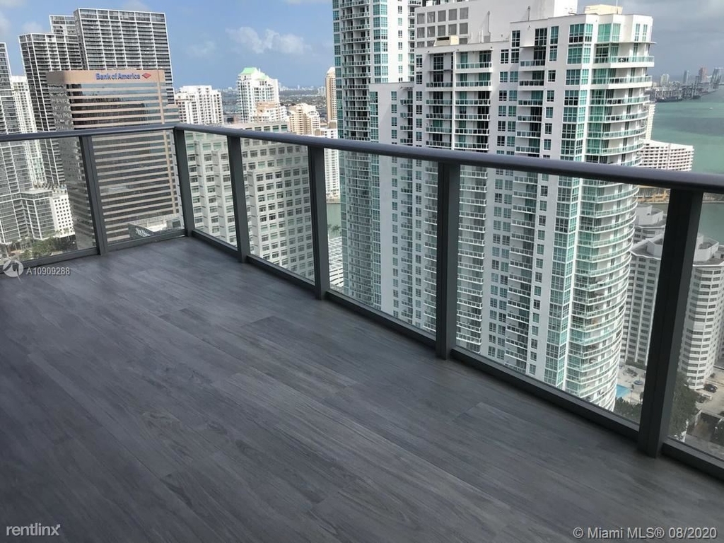 1010 Brickell Ave Unit 4201 - Photo 3