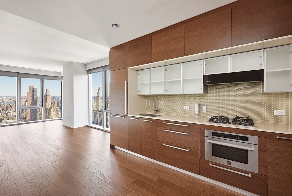 100 West 31st Street - Photo 2