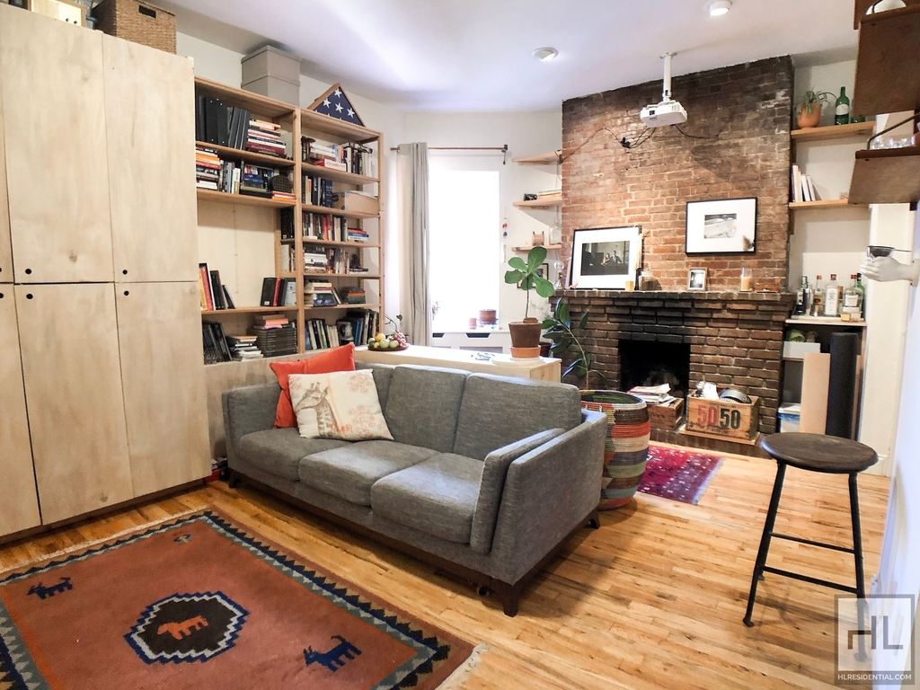 312 West 73 Street - Photo 2