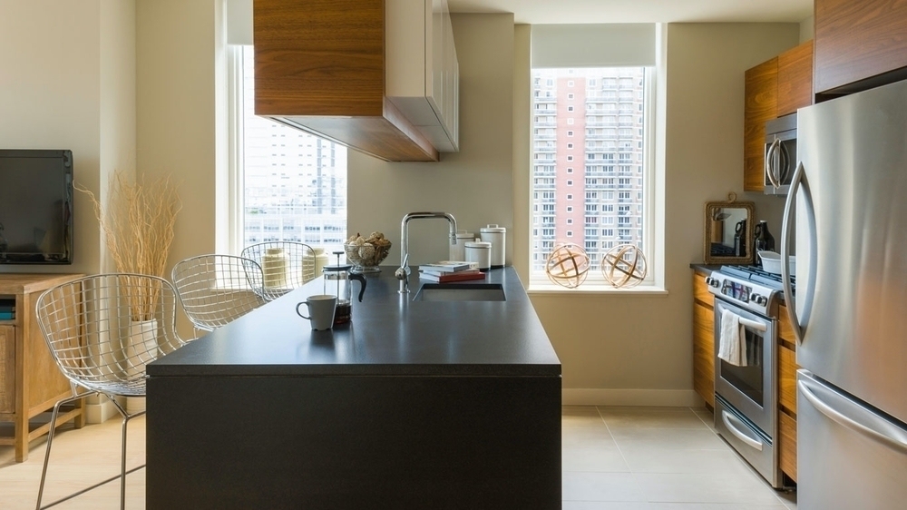 550 West 45th Street - Photo 3