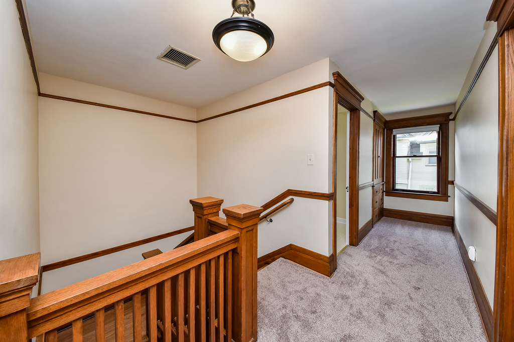 326 East Benton Avenue - Photo 12