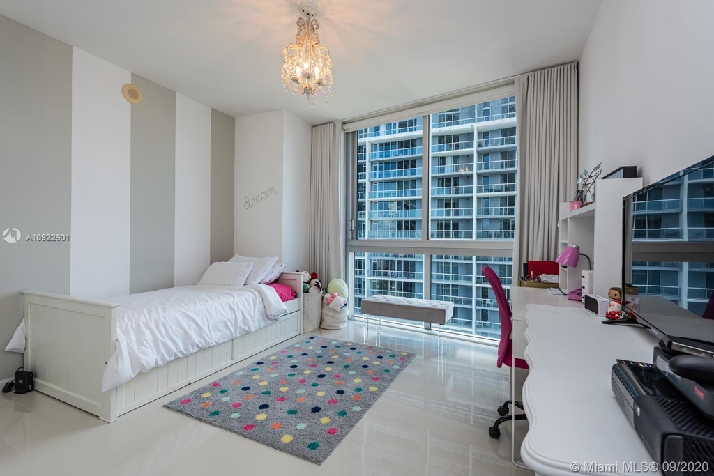 475 Brickell Ave - Photo 21