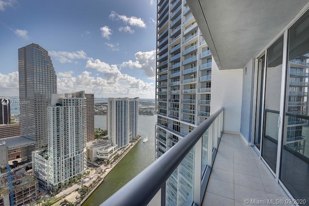 475 Brickell Ave - Photo 12