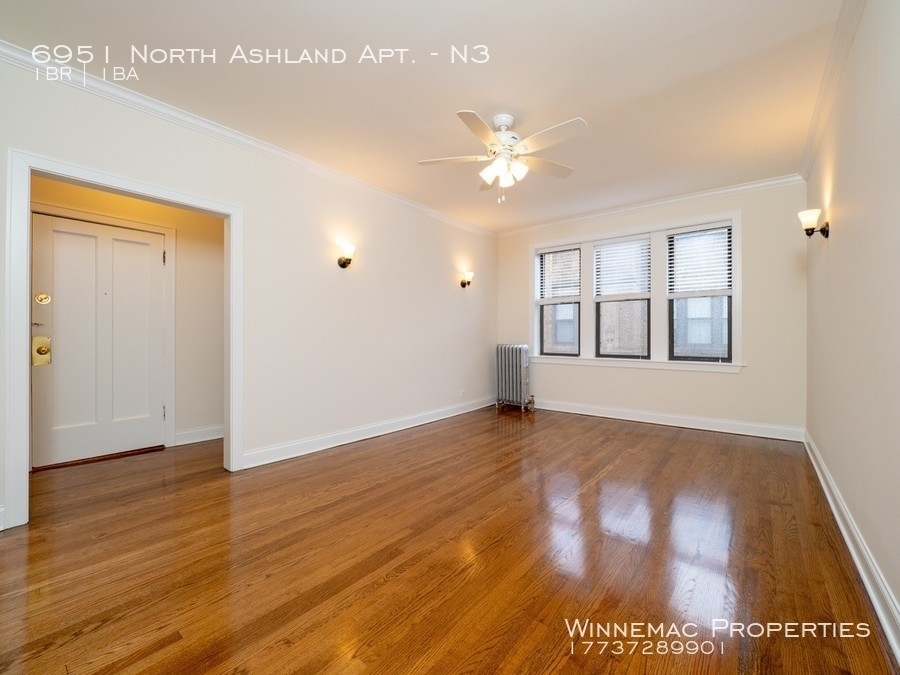 6951 North Ashland Apt. - Photo 2