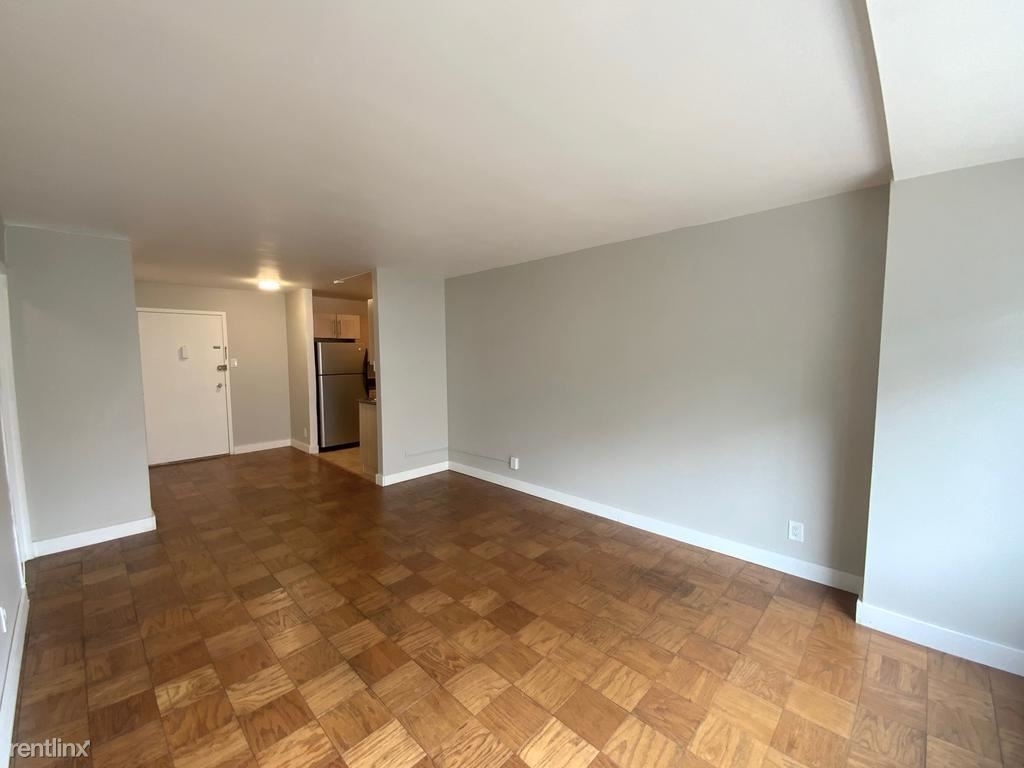 2401 H St Nw Unit 303 - Photo 6