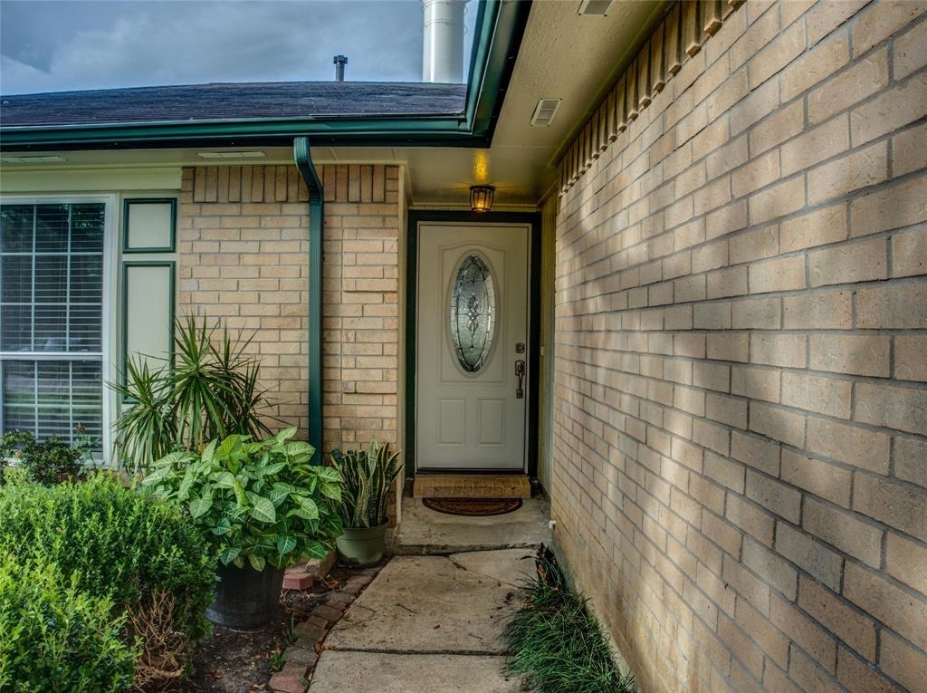 1702 Jo Ann Lane - Photo 1