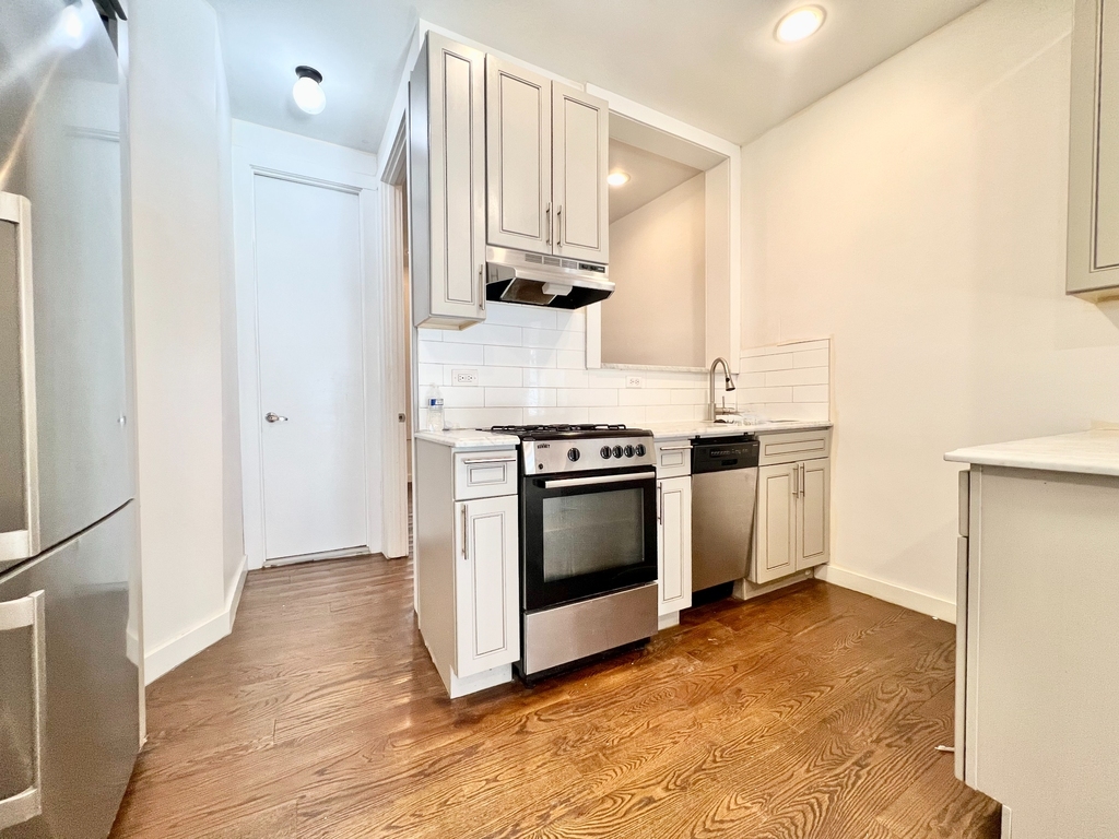 410 Eastern Parkway - Photo 1