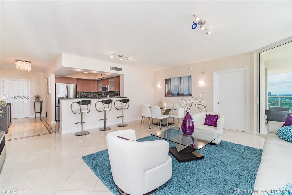 16699 Collins Ave - Photo 3