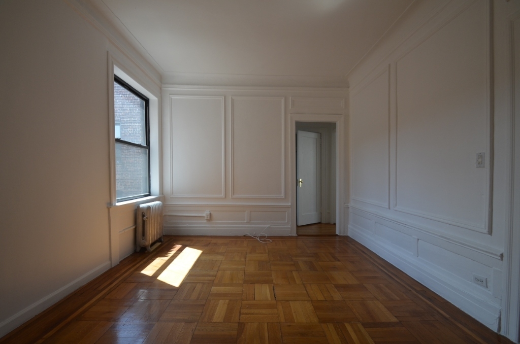 537 West 150th Street - Photo 2