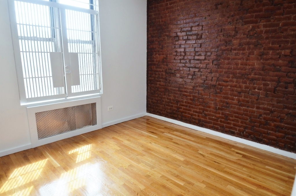 500 West 148th Street - Photo 0