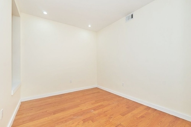 662 Park Place - Photo 8