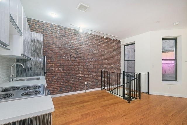 662 Park Place - Photo 1