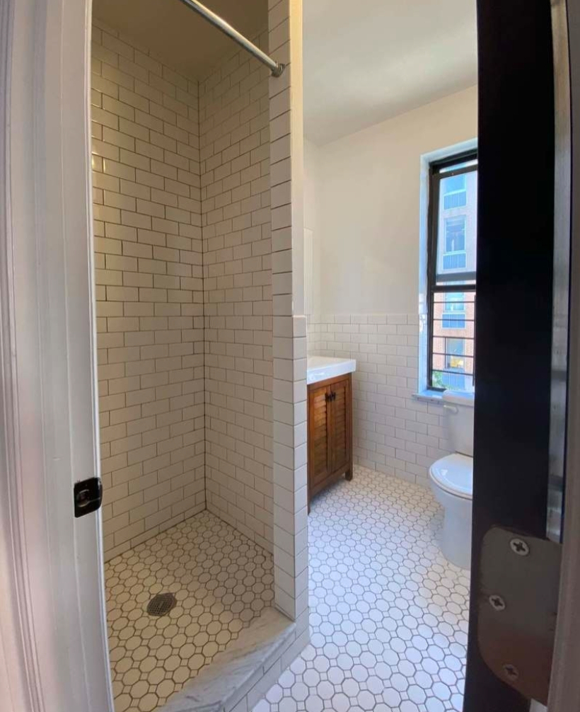 116 Mott Street - Photo 2