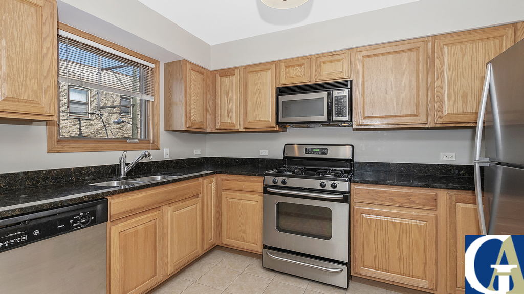 407 South Oak Park Avenue - Photo 10