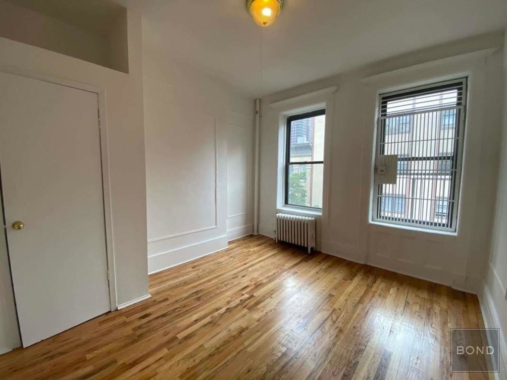 314 East 91st Street - Photo 2