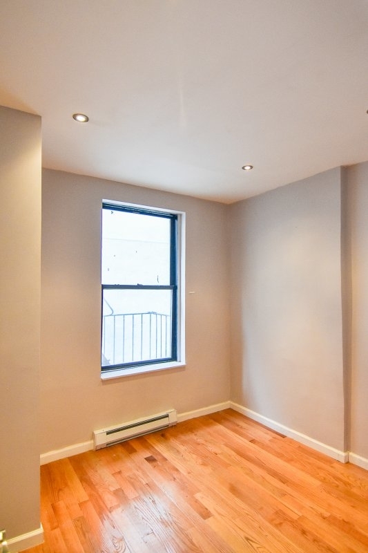 932 Amsterdam Avenue - Photo 6