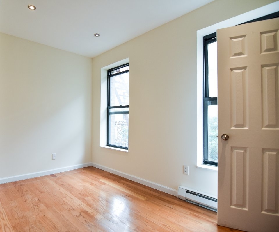 4 West 108th Street - Photo 2