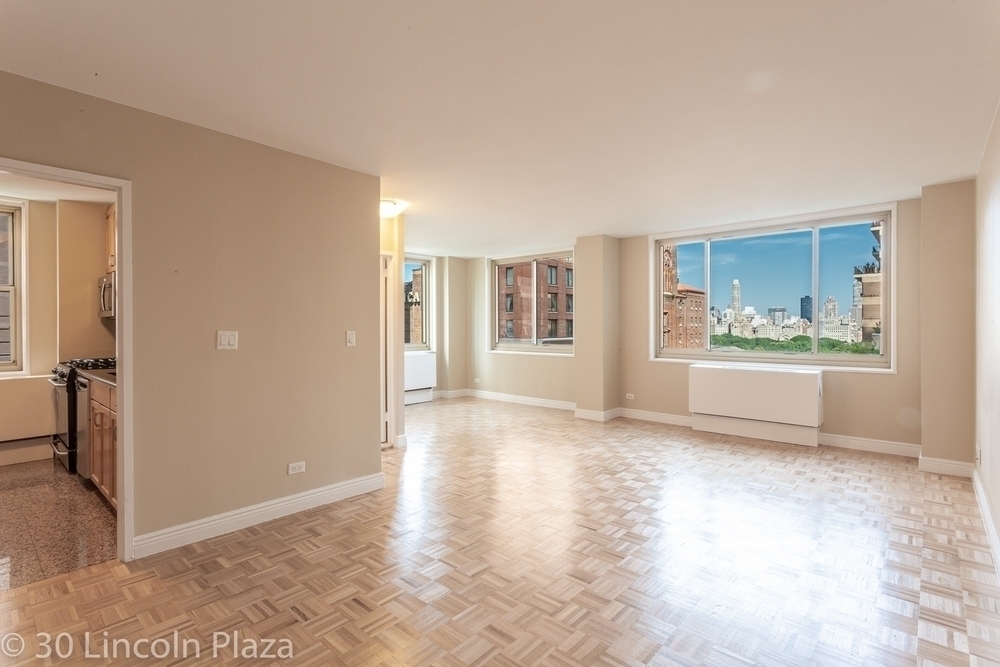 30 West 63rd Street - Photo 2