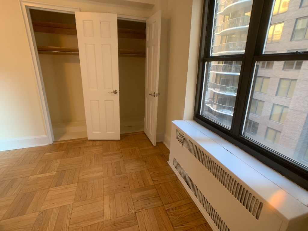 East 56th Street - Photo 2