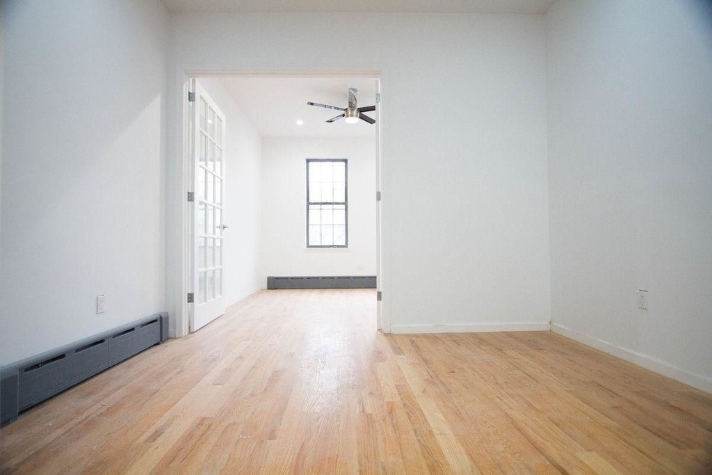 1418 Dekalb Avenue - Photo 4