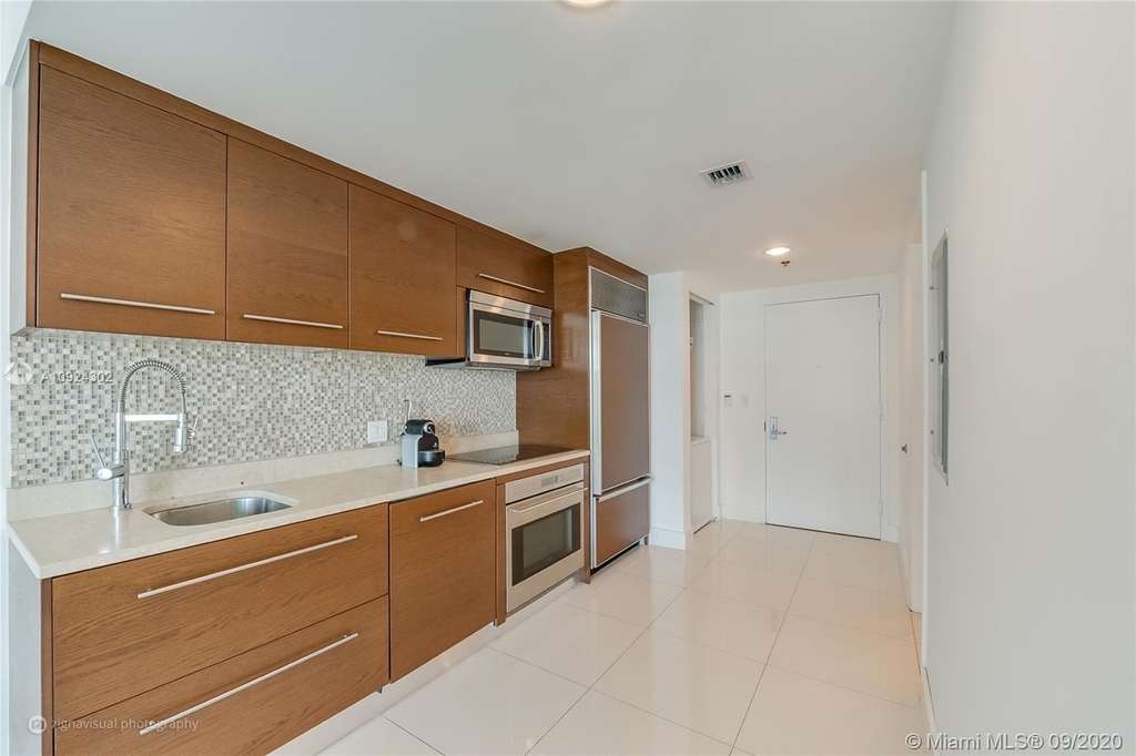 495 Brickell Ave - Photo 6