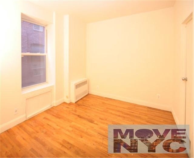 226 E 25th St. - Photo 3