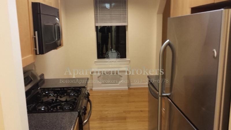 63 Brattle St. - Photo 1