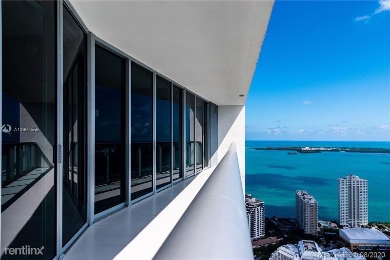 495 Brickell Ave - Photo 3