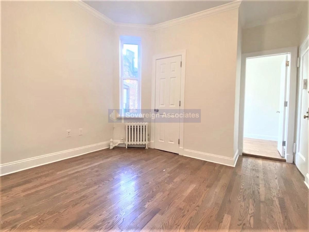 209 West 102nd Street - Photo 4