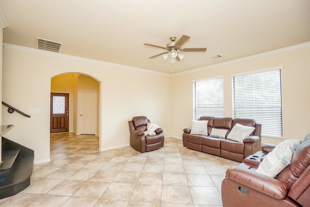 5514 Stonefield Court - Photo 4