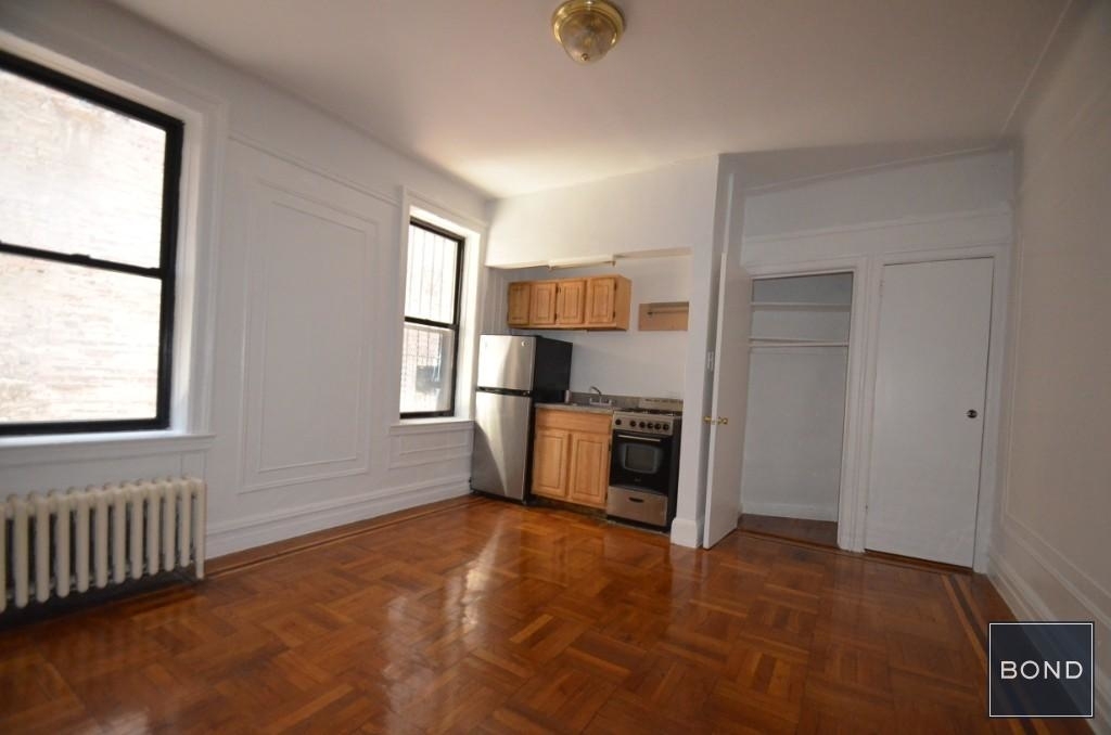 West 161st Street - Photo 2