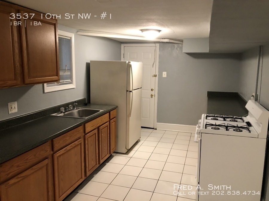 3537 10th St Nw - Photo 1