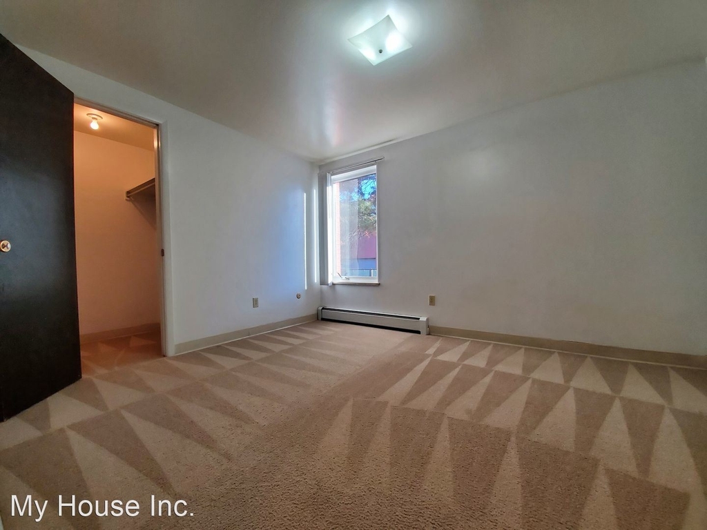 634 Mathews Street - Photo 1