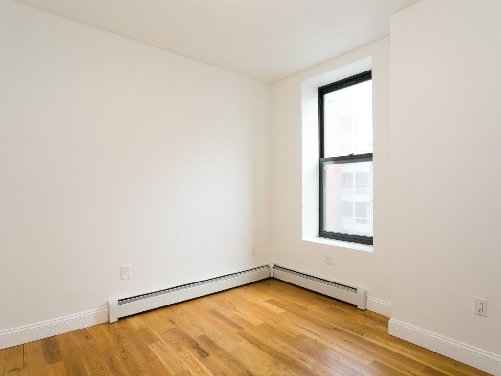 457 West 17th Street - Photo 3