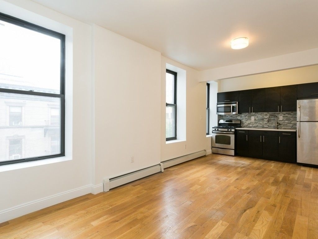 457 West 17th Street - Photo 0