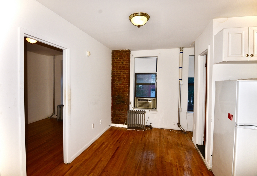 214 East 82nd Street - Photo 0