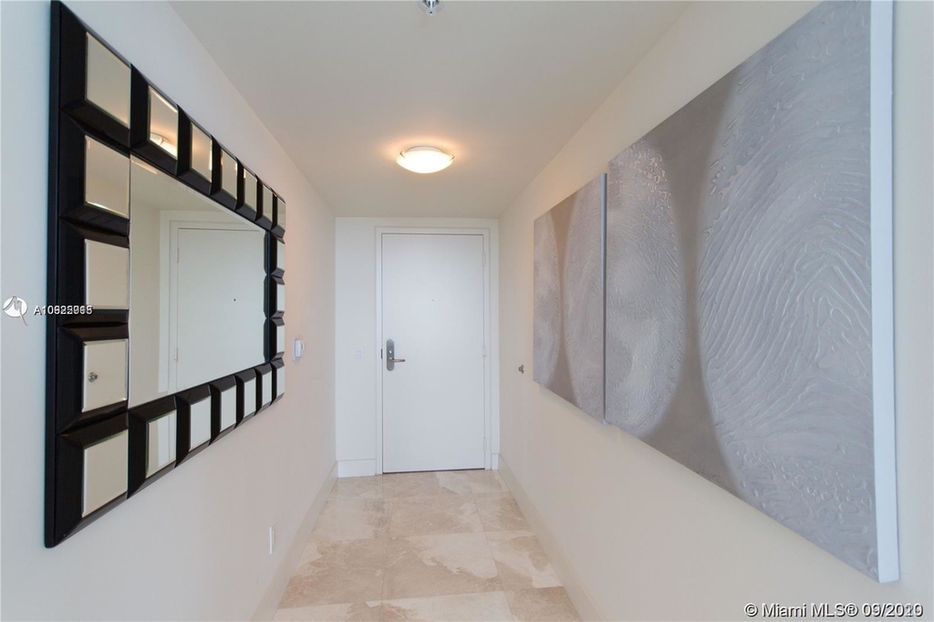 6899 Collins Ave - Photo 26