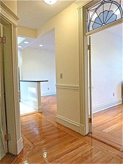 28 Queensberry St., Unit 9 - Photo 1