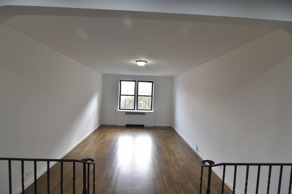 690 Ft Washington Avenue - Photo 1