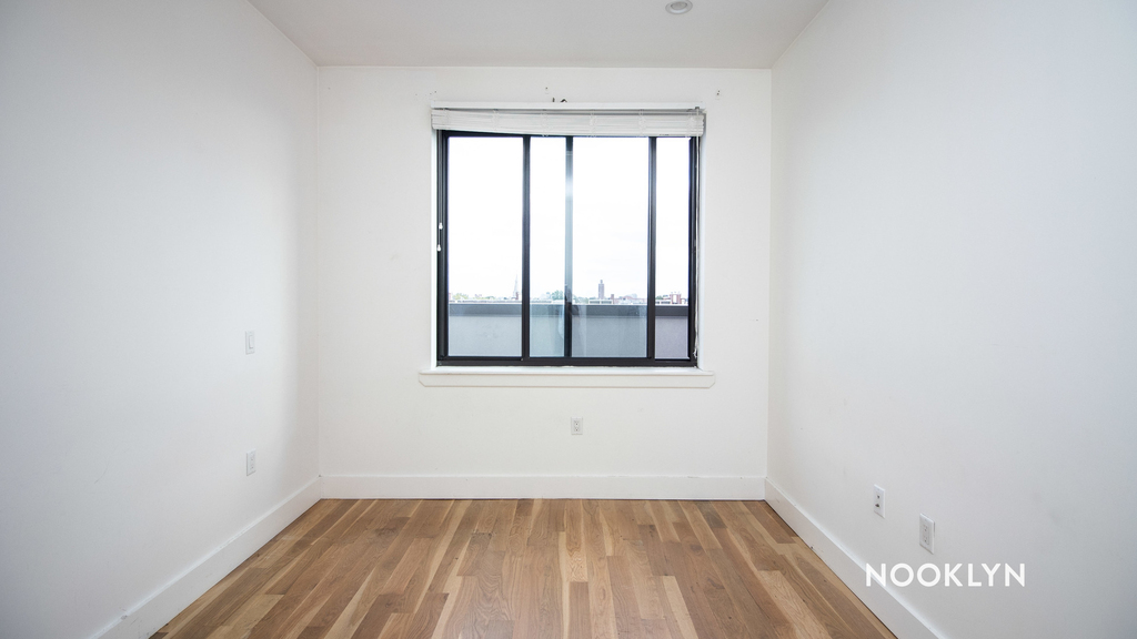 818 Lexington Avenue - Photo 5