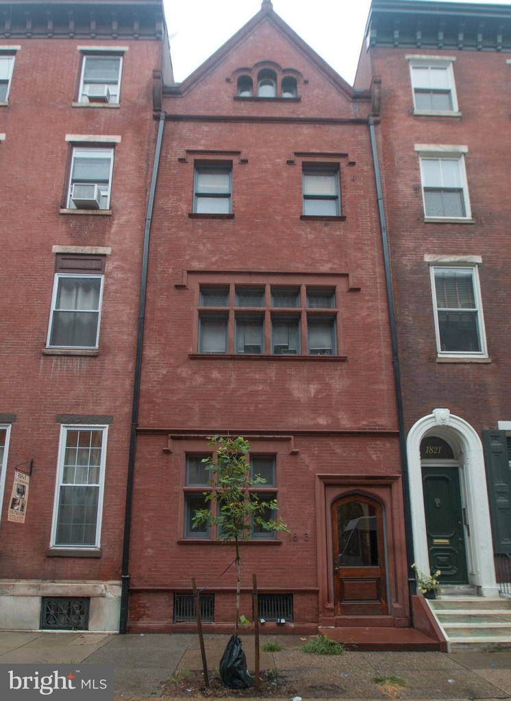 1823 Spruce Street - Photo 13