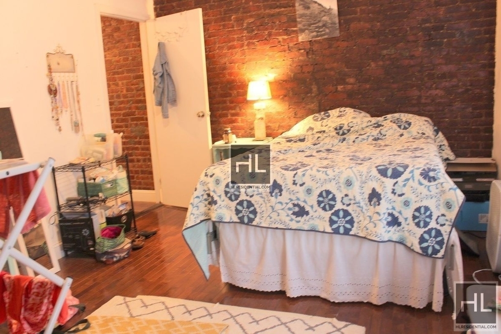 766 Nostrand Avenue - Photo 4