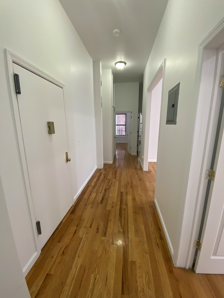 600 West 138th Street - Photo 3