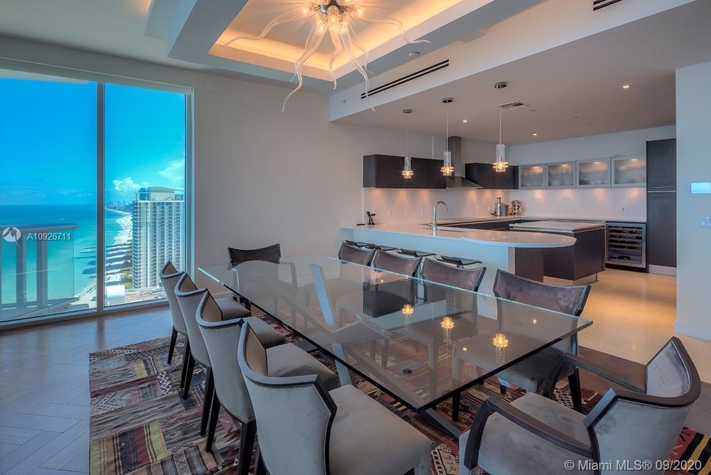 17001 Collins Ave - Photo 3