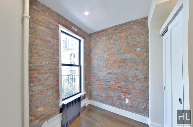 156 West 20th Street - Photo 4