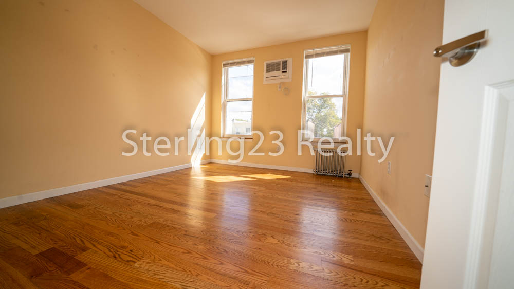 23-81 23rd Street - Photo 11