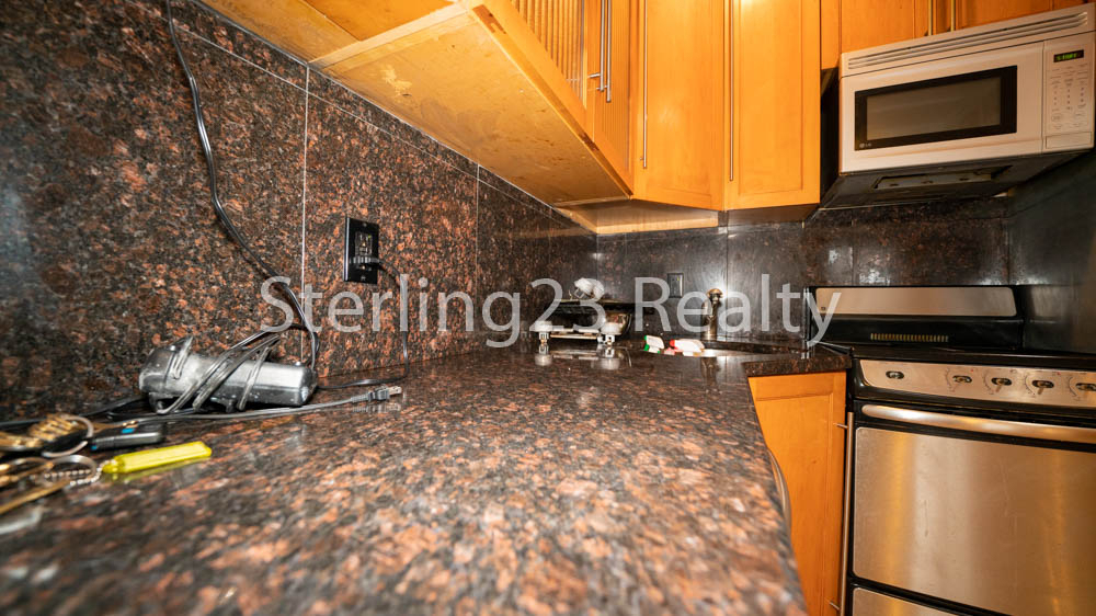 19-22 21st Road - Photo 4