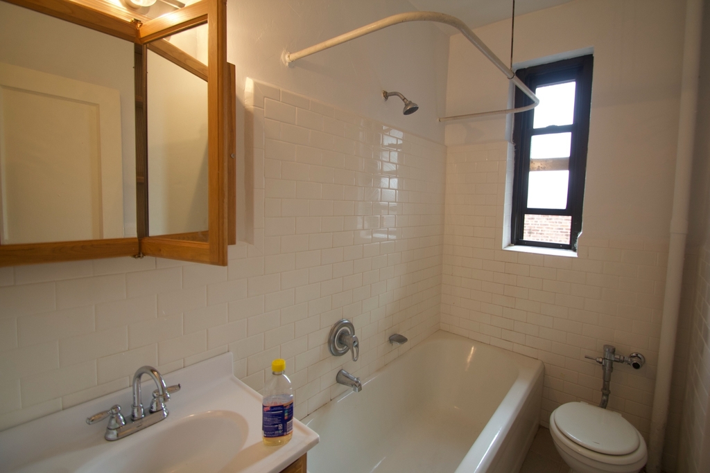 145 Seaman Avenue - Photo 6