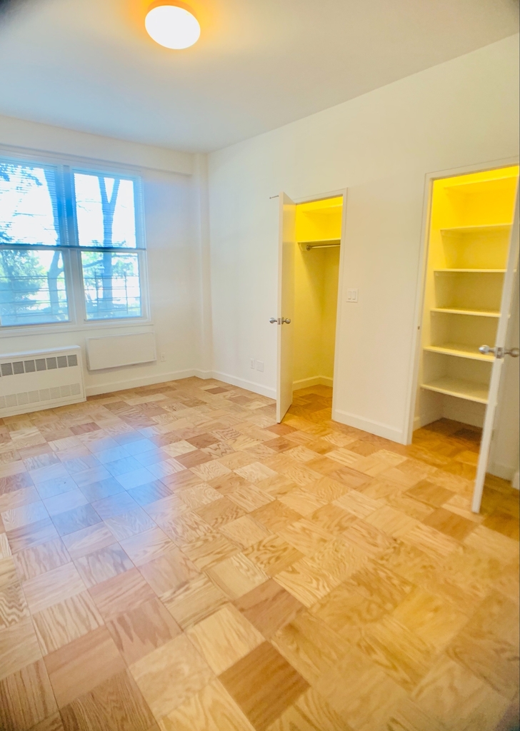  600 West 246th Street - Photo 5