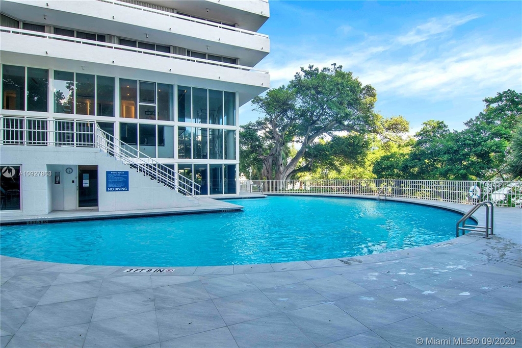 1627 Brickell Ave - Photo 34